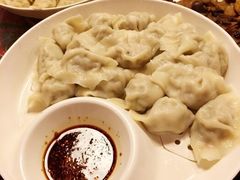 -闯关东东北农家菜(崂山石老人店)