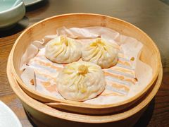 手拆蟹粉鲜肉小笼-佬泰丰斋· 乌镇茶食餐厅