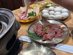 -青瓦餐厅·生鱼片·韩园烤肉(西塔店)