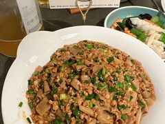 -前海沿·青岛菜(大拇指广场石老人店)