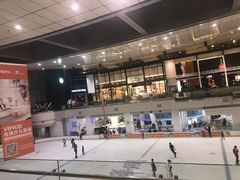 -冰纷万象滑冰场(深圳万象城店)