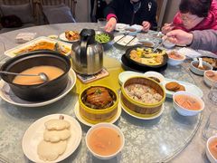 -莲餐厅·湖北菜·潜江小龙虾店(愚园路店)