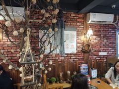 -MAX伯爵趣味互动密室逃脱(大坪D馆店)