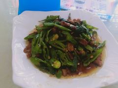 -湘里湘亲饭店(闸坡店)