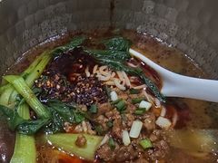 -魔都三兄弟酸辣粉·蘸卤炸串(虹桥万科店)