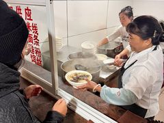 -文山荷鲜居(翠湖店)