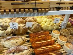 -焙丽拾光(麦凯乐直营店)