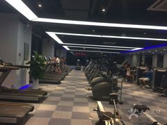 器械区-锐菲特游泳体育健身中心(滨江店)