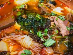 -成都你六姐·牛肉冒菜(城市集市合生汇店)