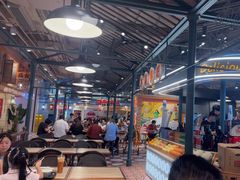 -大食代美食广场(上海中心店)