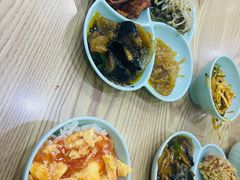 -晓宇盒饭(民安街店)