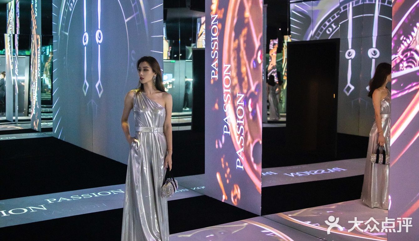 时转光回 昼夜交替|朗格『时·光』机械之境传奇登沪