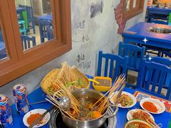 -马路边边麻辣烫(世纪金源店)