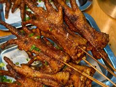 -李双猪·小龙虾·烧烤·羊肉煲(乐山店)