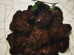 沪市牛肉粒-屋里厢上海菜馆