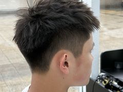 -鸿通城购物中心