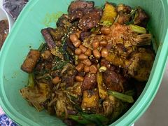 -愉肴麻辣香锅(中山路店)