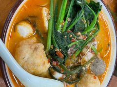 -老何家后安粉·糟粕醋海鲜火锅(三亚湾椰梦长廊店)
