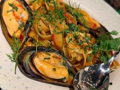 蛤蜊鱿鱼海鲜意面-LESCEDARS Brasserie Bistro香柏树