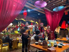 -老滇山寨•云南特色菜•地方菜•民族风情歌舞表演(金碧店)