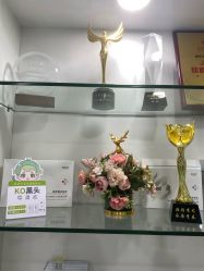 -苗医生专业祛痘·皮肤管理