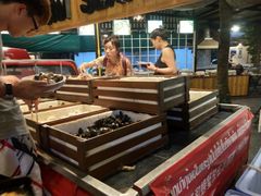 -芭提雅Amporn Seafood自助餐厅