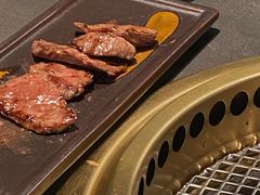 -铭牛烧肉·和牛海鲜自助(高新月牙湖店)
