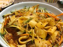 -巴依兄弟西域美食(机场店)