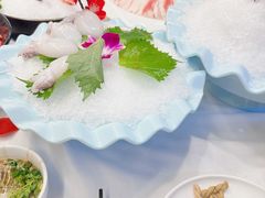 -德天肥牛海鲜火锅(龙吟坊店)