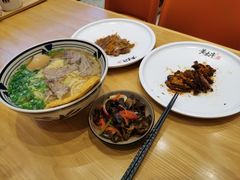 -黄太牛·牛肉面(长江北路店)