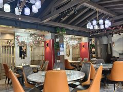-清真·胖妈妈手抓餐厅(定西路长城宾馆店)