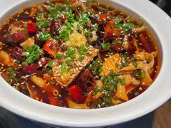 -皇冠明珠鱼翅楼(水上公园店)
