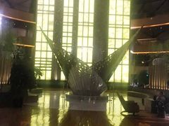 -上海滴水湖皇冠假日酒店