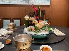 -鼎泰亨·海鲜牛肉餐厅(滨江店)