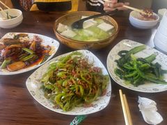 -口口香小吃店