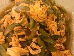 -闯关东东北农家菜(崂山石老人店)