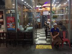 门面-塔斯提抓饭(东城汇店)
