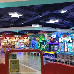 -LuckyStar幸运星家庭娱乐中心(东莞国贸店)