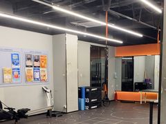 -乐刻运动健身(同曦假日百货店)