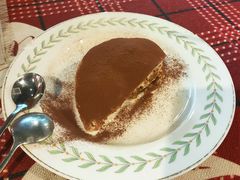 手工自制提拉米苏-Primo·丽莫意大利窑烤披萨