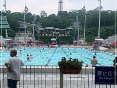 -越秀山游泳场