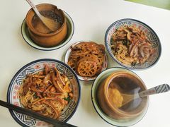 -万方圆拌粉瓦罐汤(恒茂华城店)
