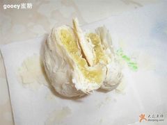 绿豆蓉饼掰开-北京稻香村(第三店)