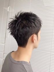 -Kraemer Paris  苏豪路易士·嘉玛发廊