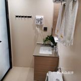 假期过去爽爽的，特别喜欢这海景，面朝大海，可以发呆