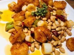 宫爆虾球-将相和·海鲜蒸饺大连菜