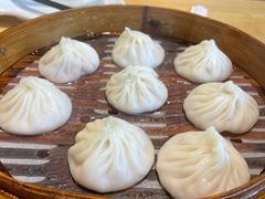 招牌鲜肉小笼汤包-玖鲜小笼(中山广场店)