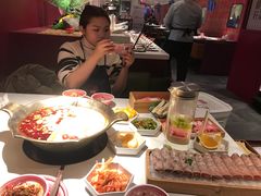 -九鼎轩脆毛肚火锅(三钢里店)