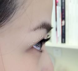 交叉睫毛-Meet Nail 美睫·美甲