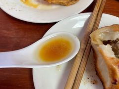 -宝瑞门钉肉饼店